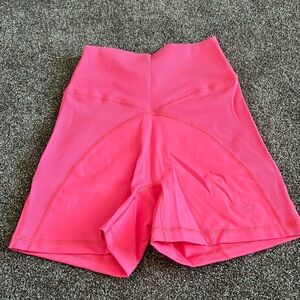 Aerie hot pink bike short